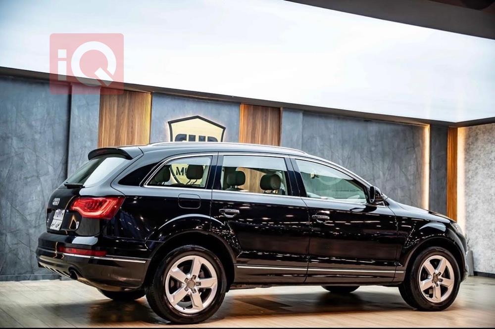 اودي Q7
